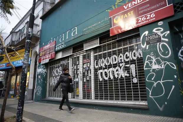 Los outlets de la avenida Córdoba están en una “situación alarmante” – Pura  Ciudad